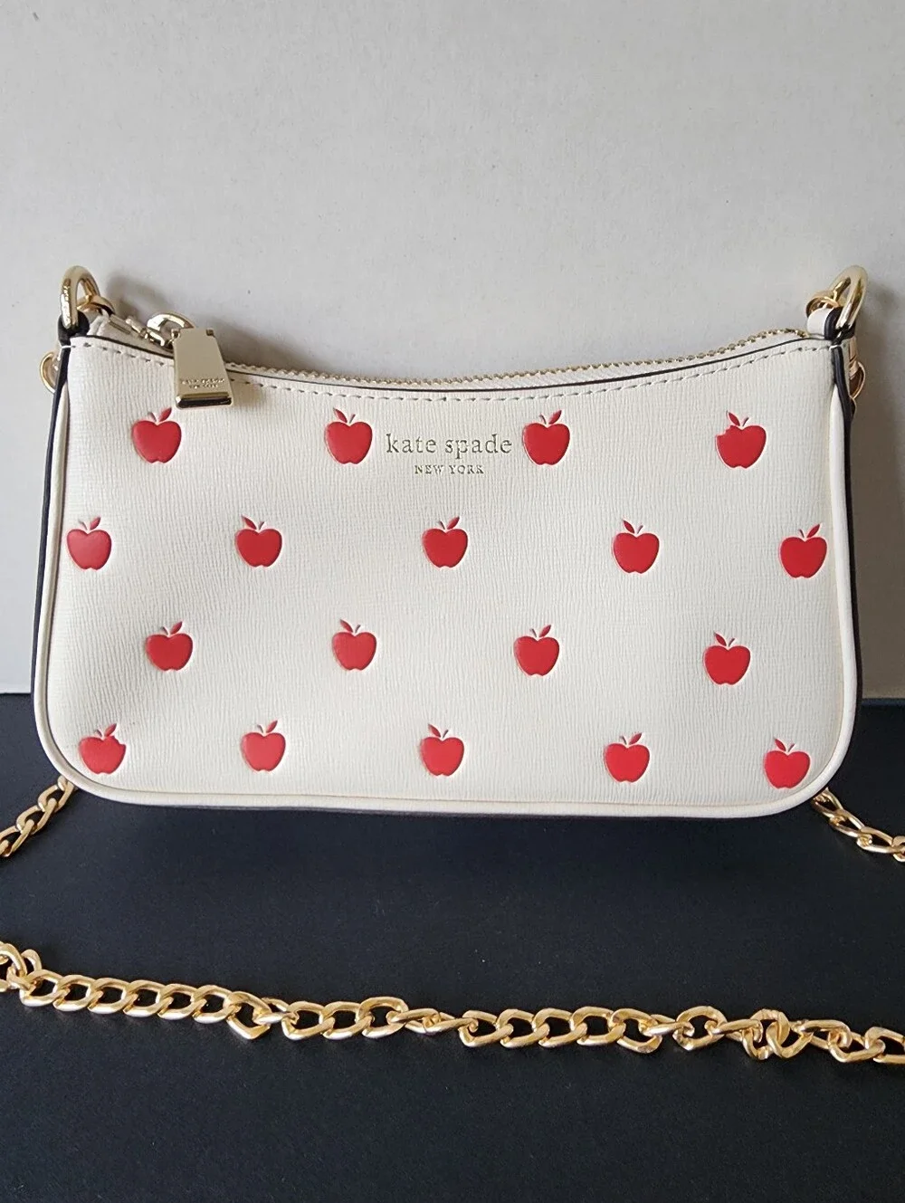Kate Spade X Disney Snow White Apple Print Crossbody, EUC